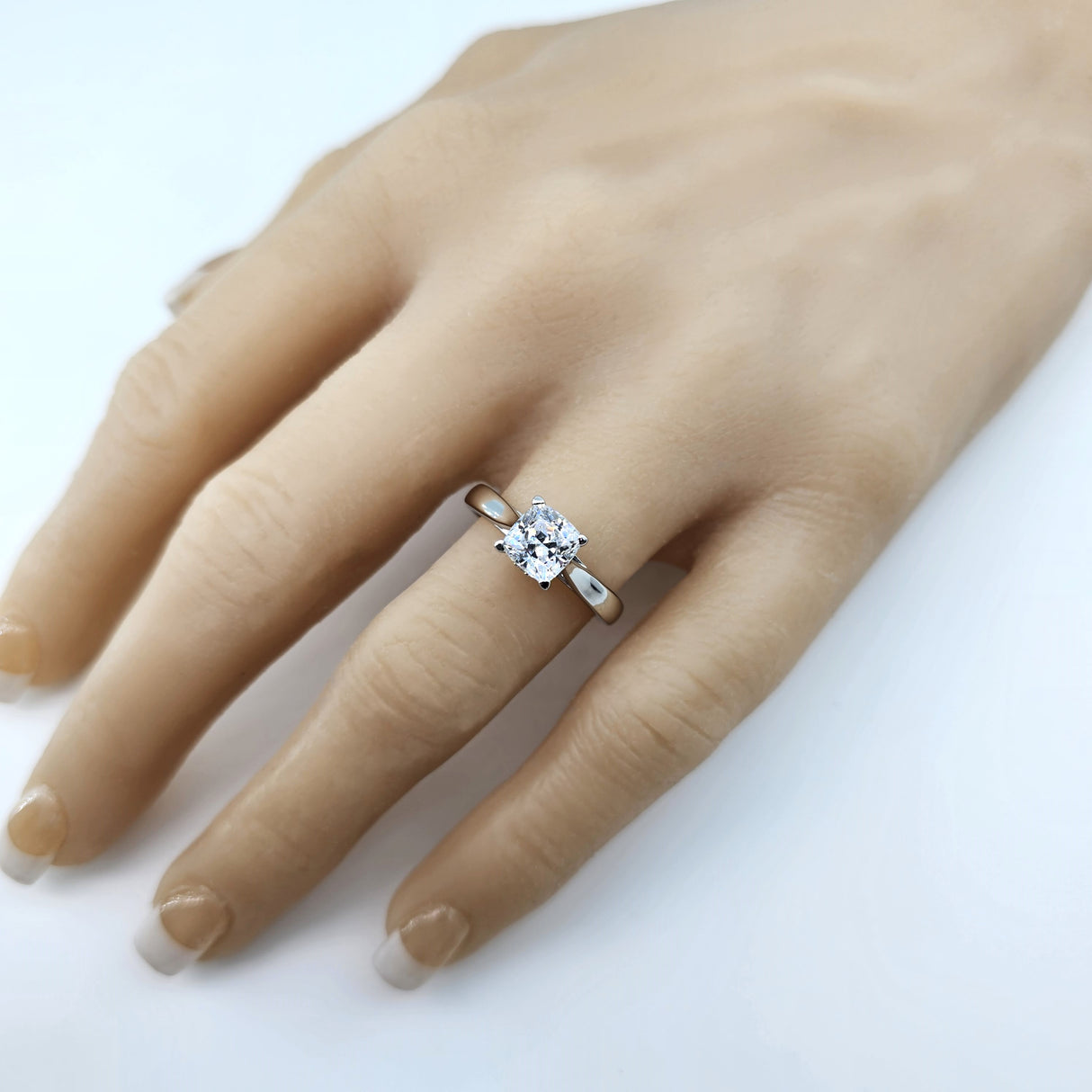 NANA Jewels 1to4ct Simulated Diamond Engagement ring Cushion Solitaire Lucita Cz & Silver