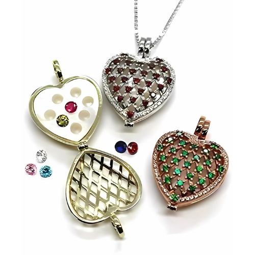 Front view of ultimate heart of hearts locket.