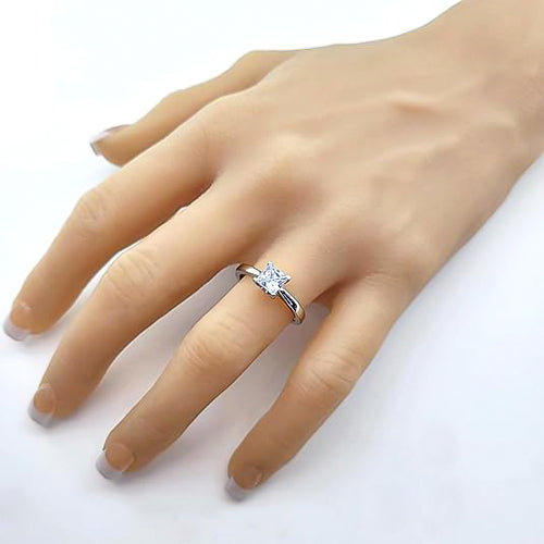 NANA Jewels 1 to4ct Simulated Diamond Engagement ring Princess Solitaire Lucita Cz & Silver