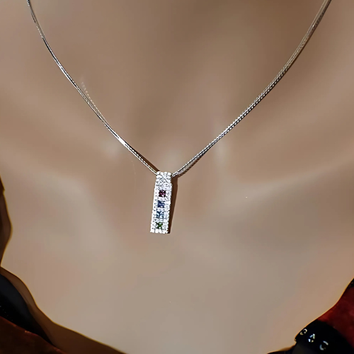 Detail of the princess design and side CZ accents.