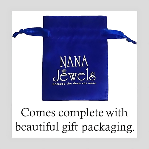 Frontal view of a round halo pendant.