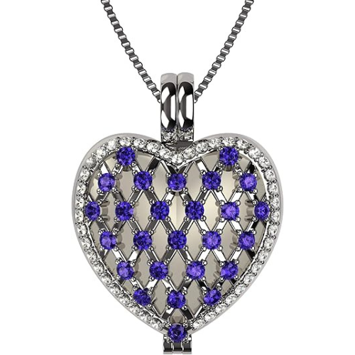 Personalized locket for mom, mother of pearl.